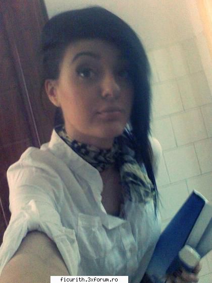 multam` :rotfl: 

fic`uri nu scriu ca n`am deloc :rotfl:  

 :limba: