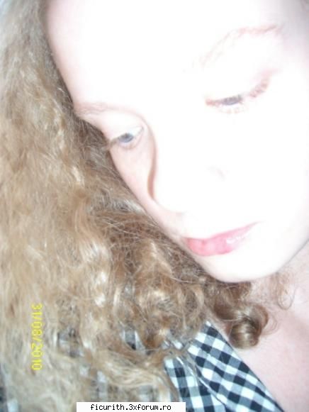 asa m'am obisnuit sa'mi zica lumea.sunt in zodia gemeni. :zzz:  hallo!:]]