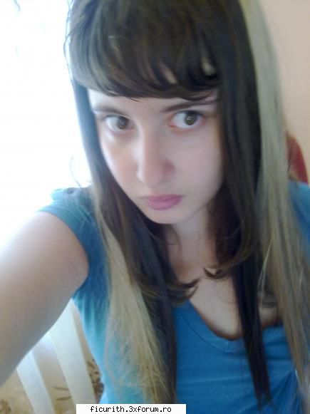 Heya^^ - Heya^^ Buna tuturor! Numele meu este Emmanuelle - Welcome