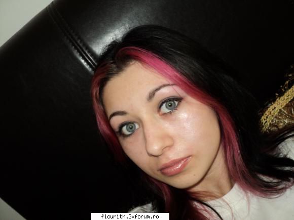 :nebun:  :nebun:  :nebun: sper sa va placa !kidu' von vanity*