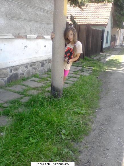 cateva poze... noi!!! :rotfl:  :rotfl:  :rotfl: pitik mik - ryume