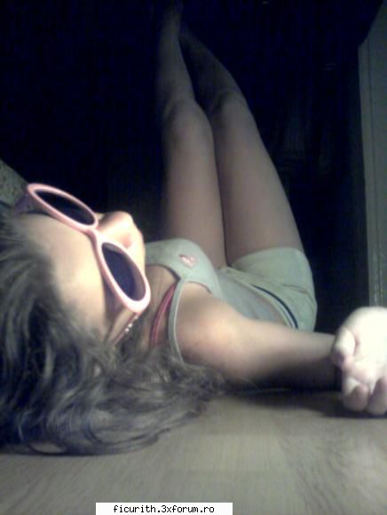 poze noooi!!!  :zzz:  :zzz:  :zzz: pitik mik - ryume